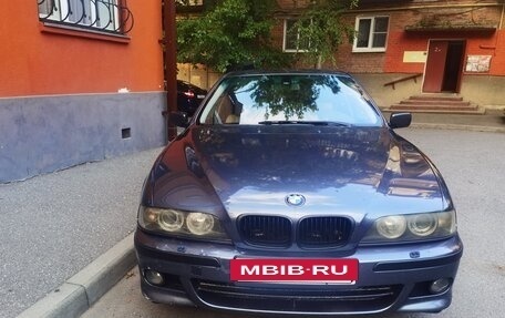 BMW 5 серия, 1998 год, 650 000 рублей, 3 фотография