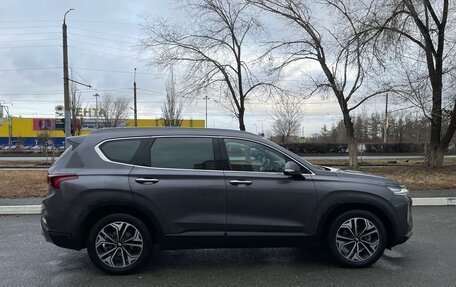 Hyundai Santa Fe IV, 2018 год, 2 800 000 рублей, 3 фотография