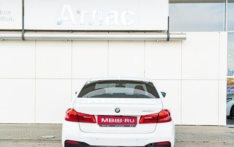 BMW 5 серия, 2019 год, 3 490 000 рублей, 4 фотография