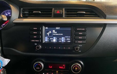 KIA Rio IV, 2020 год, 1 690 000 рублей, 13 фотография
