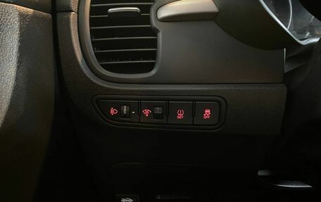 KIA Rio IV, 2020 год, 1 690 000 рублей, 32 фотография