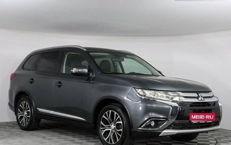 Mitsubishi Outlander III рестайлинг 3, 2017 год, 2 097 000 рублей, 3 фотография
