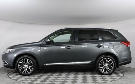 Mitsubishi Outlander III рестайлинг 3, 2017 год, 2 097 000 рублей, 8 фотография