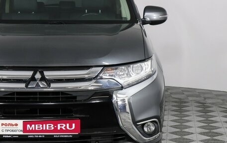 Mitsubishi Outlander III рестайлинг 3, 2017 год, 2 097 000 рублей, 13 фотография