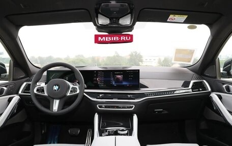 BMW X6, 2025 год, 14 000 000 рублей, 13 фотография