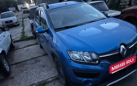 Renault Sandero II рестайлинг, 2018 год, 735 000 рублей, 2 фотография