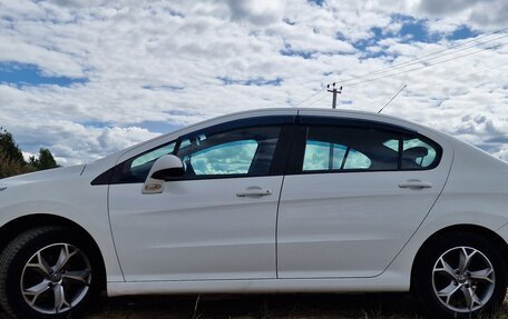 Peugeot 408 I рестайлинг, 2012 год, 700 000 рублей, 3 фотография
