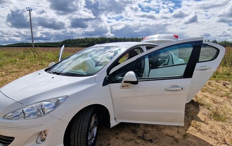 Peugeot 408 I рестайлинг, 2012 год, 700 000 рублей, 19 фотография