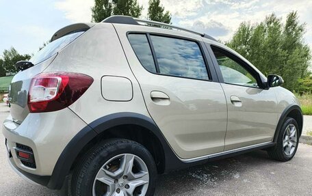 Renault Sandero II рестайлинг, 2019 год, 1 300 000 рублей, 5 фотография