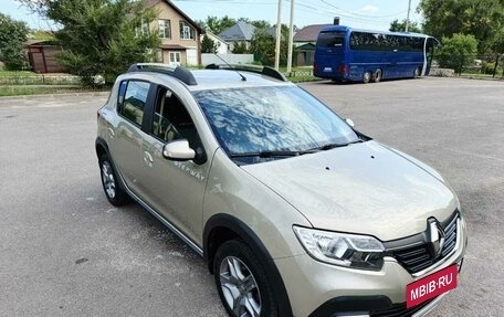 Renault Sandero II рестайлинг, 2019 год, 1 300 000 рублей, 4 фотография