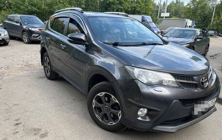 Toyota RAV4, 2014 год, 1 820 000 рублей, 2 фотография