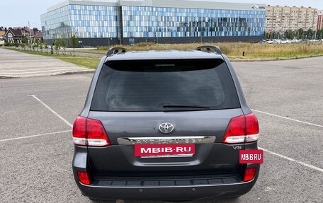 Toyota Land Cruiser 200, 2011 год, 2 500 000 рублей, 10 фотография