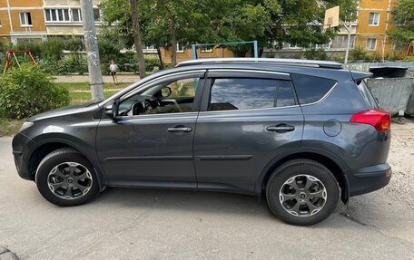 Toyota RAV4, 2014 год, 1 820 000 рублей, 4 фотография