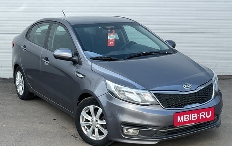KIA Rio III рестайлинг, 2016 год, 899 000 рублей, 3 фотография