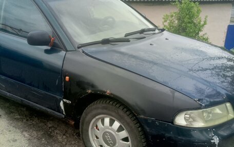 Audi A4, 1997 год, 330 000 рублей, 11 фотография