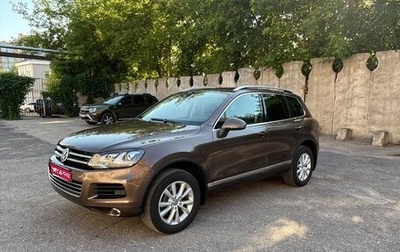 Volkswagen Touareg III, 2013 год, 2 400 000 рублей, 1 фотография