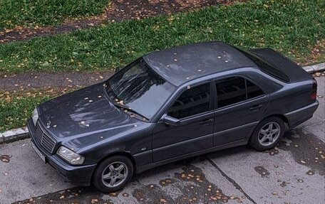 Mercedes-Benz C-Класс, 2000 год, 380 000 рублей, 2 фотография