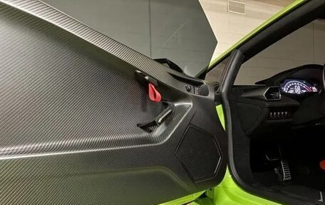 Lamborghini Huracán, 2022 год, 30 470 000 рублей, 8 фотография