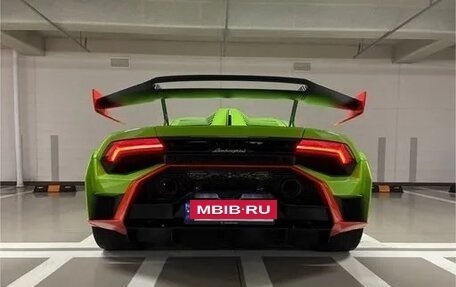 Lamborghini Huracán, 2022 год, 30 470 000 рублей, 5 фотография