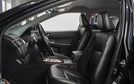 Toyota Camry, 2014 год, 1 920 000 рублей, 14 фотография