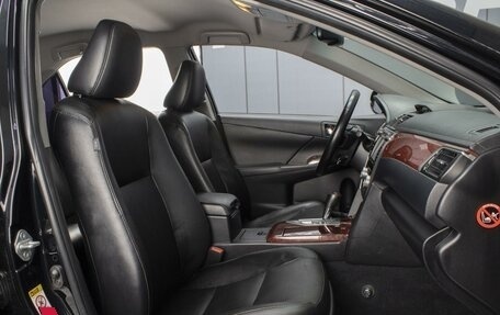 Toyota Camry, 2014 год, 1 920 000 рублей, 12 фотография