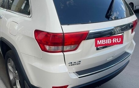 Jeep Grand Cherokee, 2012 год, 1 400 000 рублей, 5 фотография