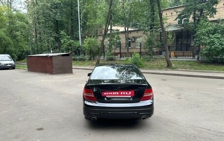 Mercedes-Benz C-Класс, 2011 год, 2 050 000 рублей, 4 фотография