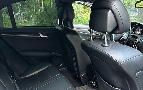 Mercedes-Benz C-Класс, 2011 год, 2 050 000 рублей, 19 фотография