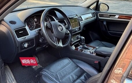 Volkswagen Touareg III, 2013 год, 2 400 000 рублей, 9 фотография