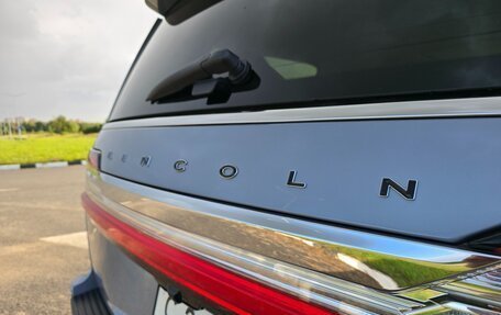 Lincoln Navigator, 2020 год, 9 000 000 рублей, 12 фотография