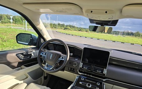 Lincoln Navigator, 2020 год, 9 000 000 рублей, 22 фотография