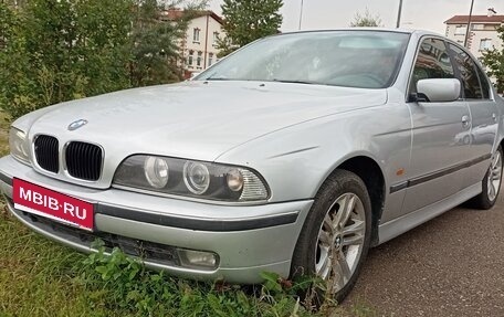 BMW 5 серия, 1999 год, 532 000 рублей, 1 фотография