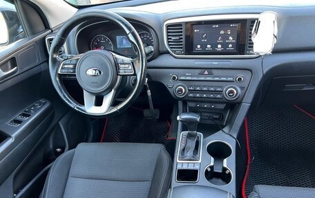 KIA Sportage IV рестайлинг, 2018 год, 1 880 000 рублей, 11 фотография