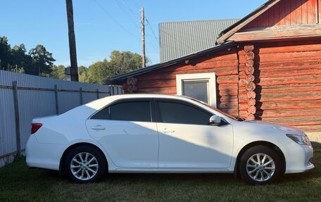Toyota Camry, 2012 год, 1 320 000 рублей, 7 фотография