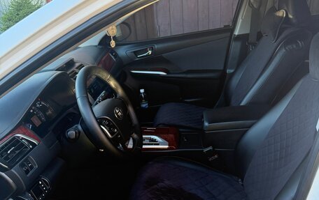 Toyota Camry, 2012 год, 1 320 000 рублей, 10 фотография