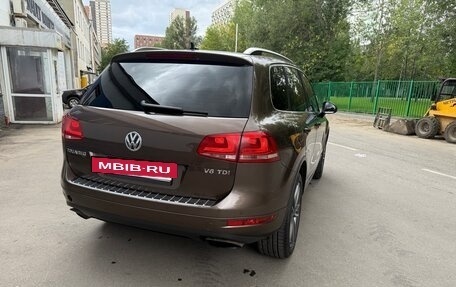 Volkswagen Touareg III, 2011 год, 2 450 000 рублей, 4 фотография