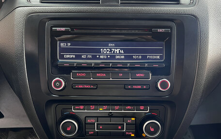 Volkswagen Jetta VI, 2012 год, 865 000 рублей, 16 фотография