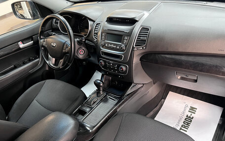 KIA Sorento II рестайлинг, 2017 год, 2 095 000 рублей, 13 фотография