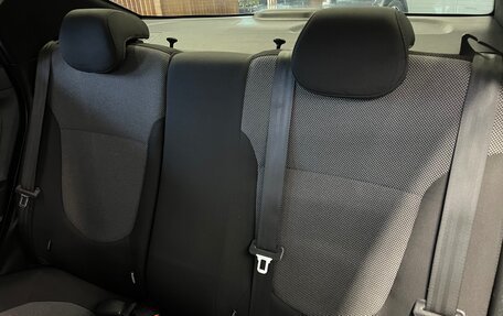 Hyundai Solaris II рестайлинг, 2012 год, 745 000 рублей, 9 фотография