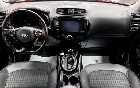 KIA Soul II рестайлинг, 2017 год, 1 595 000 рублей, 10 фотография