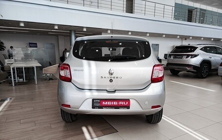 Renault Sandero II рестайлинг, 2016 год, 688 000 рублей, 19 фотография