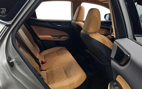 Lexus NX, 2023 год, 5 200 000 рублей, 13 фотография