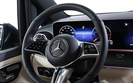 Mercedes-Benz V-Класс, 2024 год, 17 600 000 рублей, 11 фотография