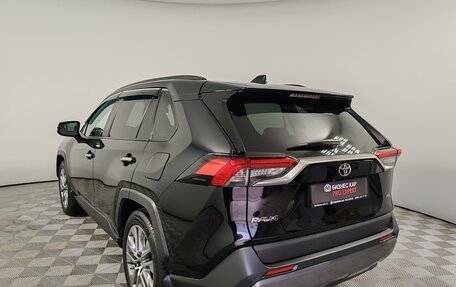 Toyota RAV4, 2020 год, 2 950 000 рублей, 7 фотография