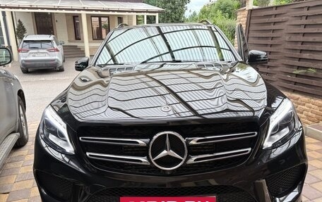 Mercedes-Benz GLE, 2017 год, 4 000 000 рублей, 31 фотография