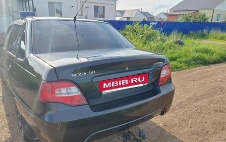 Daewoo Nexia I рестайлинг, 2013 год, 200 000 рублей, 10 фотография