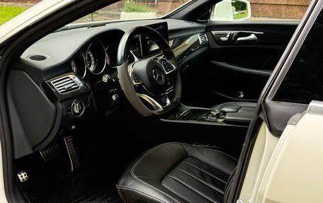 Mercedes-Benz CLS, 2017 год, 3 890 000 рублей, 7 фотография