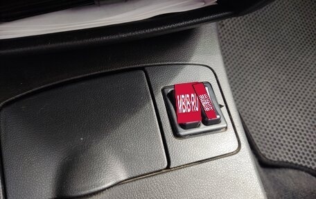 Mitsubishi Outlander III рестайлинг 3, 2007 год, 710 000 рублей, 10 фотография