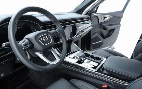 Audi Q7, 2025 год, 9 629 060 рублей, 28 фотография