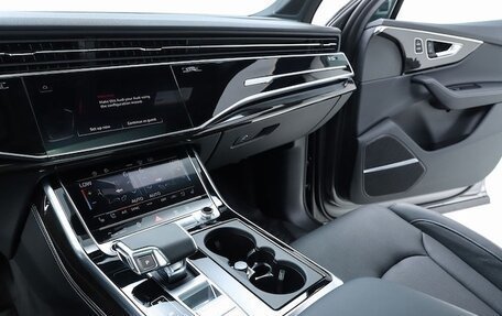 Audi Q7, 2025 год, 9 629 060 рублей, 26 фотография